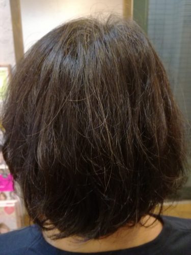 髪は梳きすぎるといけません 梳いて軽くしてください は危険です 下北沢駅近くの美容院fabcute ファブキュート